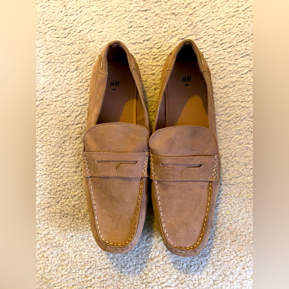 Brand New H&M Faux Suede Tan shoes